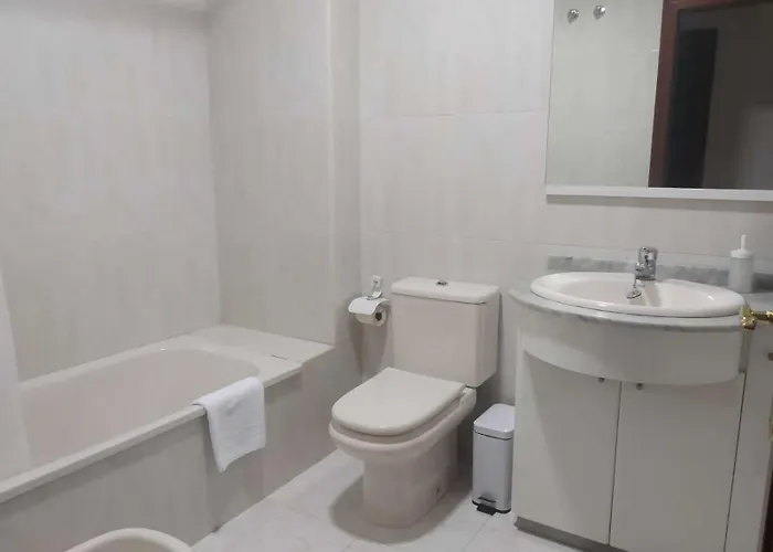 Ziralla- Con Garaje Gratis Апартаменты *